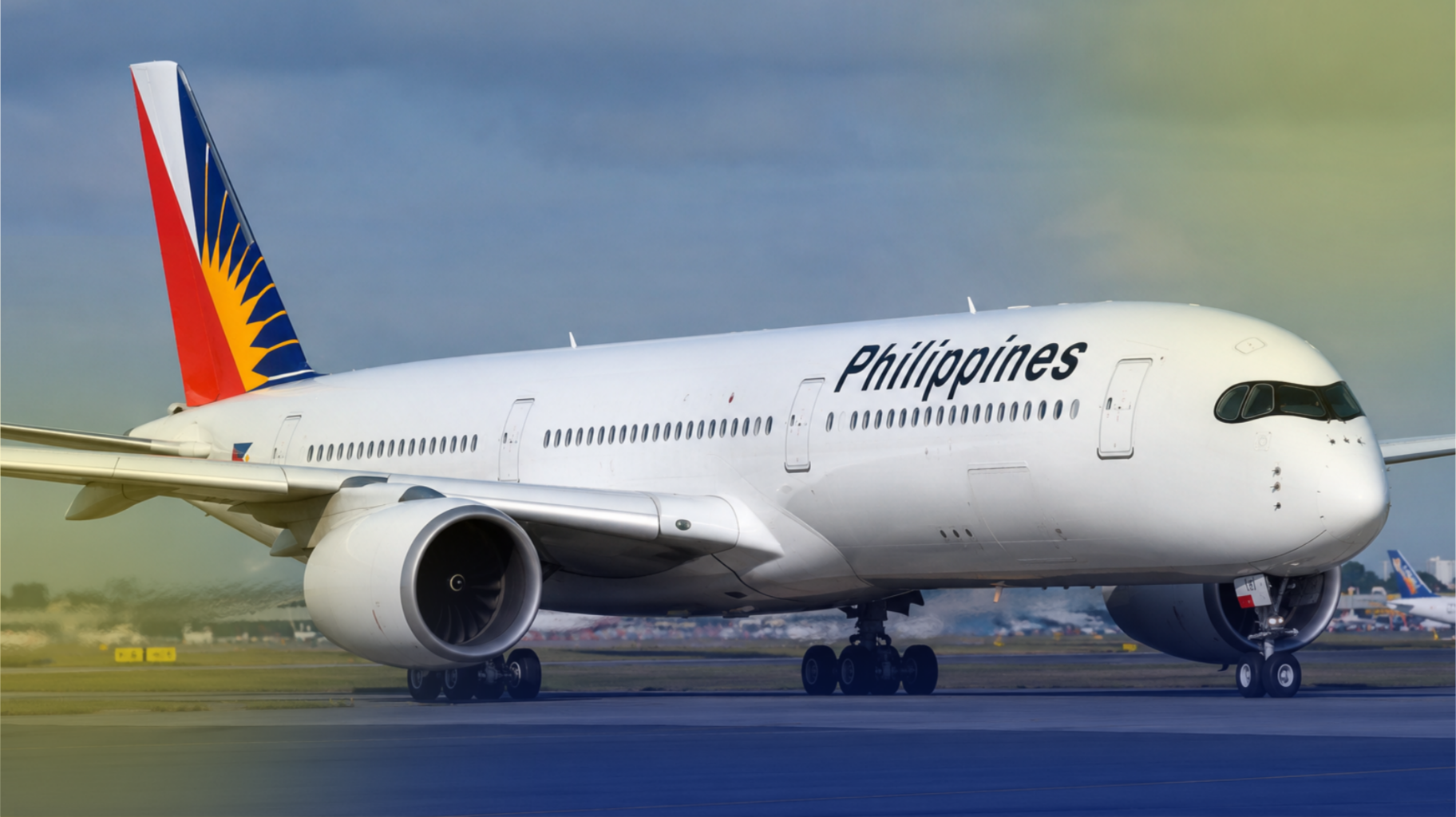 MGA EROPLANO NG SAUDIA AT PAL, NAGKABANGGAN SA NAIA